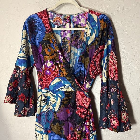 Johny Was patchwork floral print 3/4 bell sleeve true wrap dress tulip skirt - Picture 1 of 10